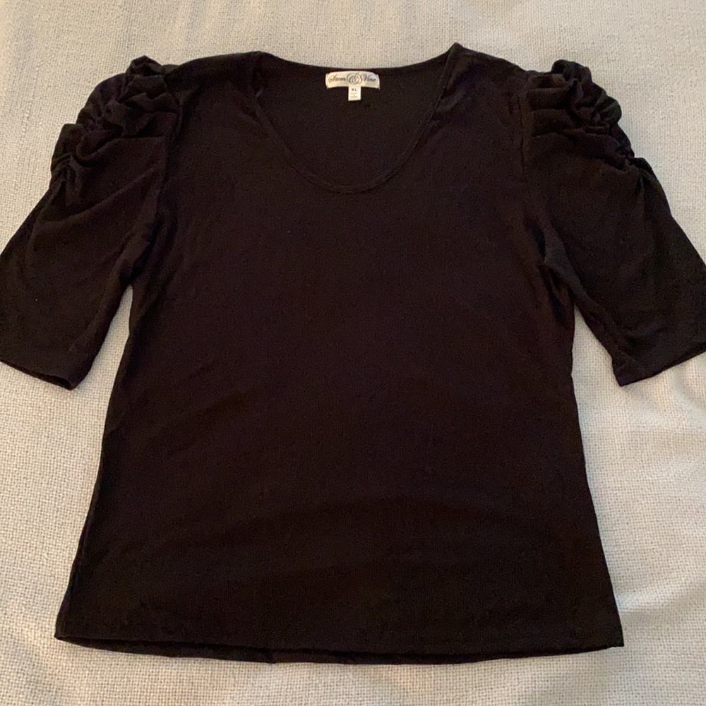 Top w gathered poof sleeves - new w/bag - black-XL